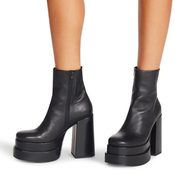 STEVE MADDEN COBRA LEATHER PLATFORM ANKLE BOOT - Picture 14 of 14